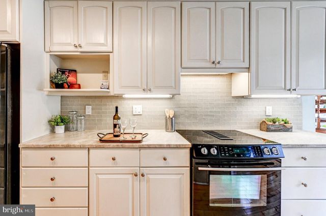 11421 BARROW DOWNS, Columbia, MD 21044
