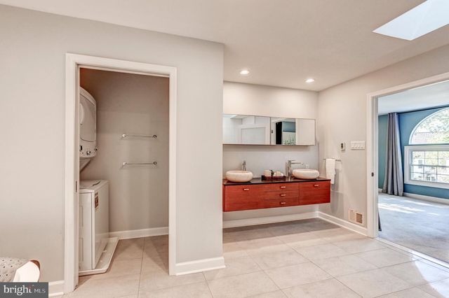 11421 BARROW DOWNS, Columbia, MD 21044