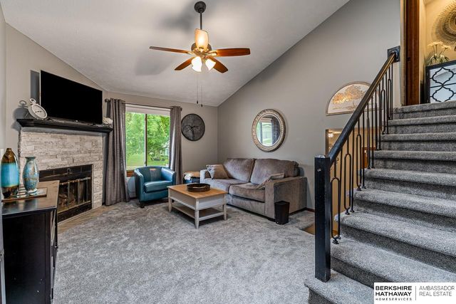 12143 Franklin Circle, Omaha, NE 68154