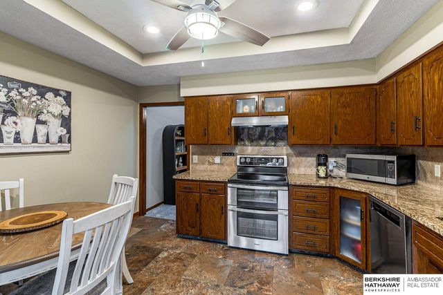 12143 Franklin Circle, Omaha, NE 68154