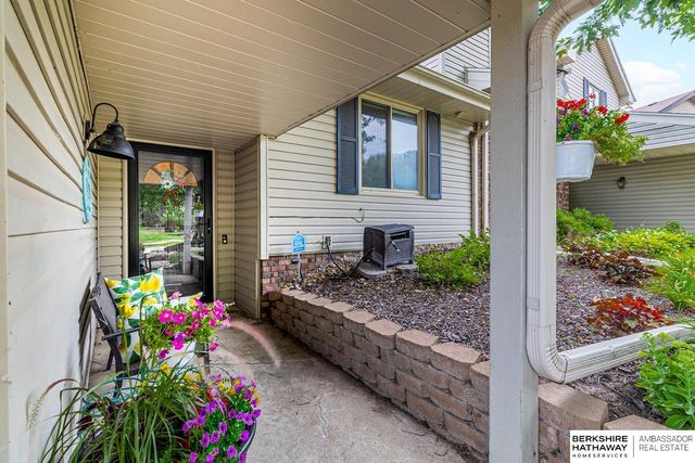 12143 Franklin Circle, Omaha, NE 68154
