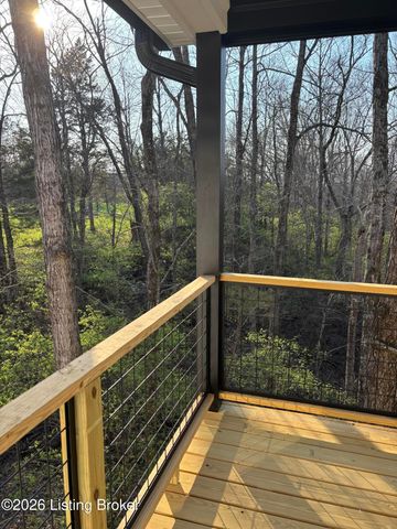 3008 New Moody Ln, La Grange, KY 40031