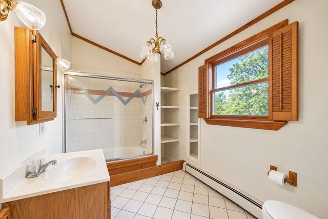 9 Reservation Rd, Fairhaven, MA 02719