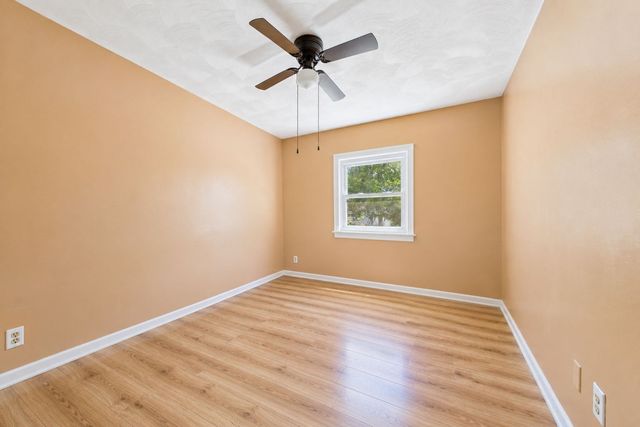 9 Reservation Rd, Fairhaven, MA 02719