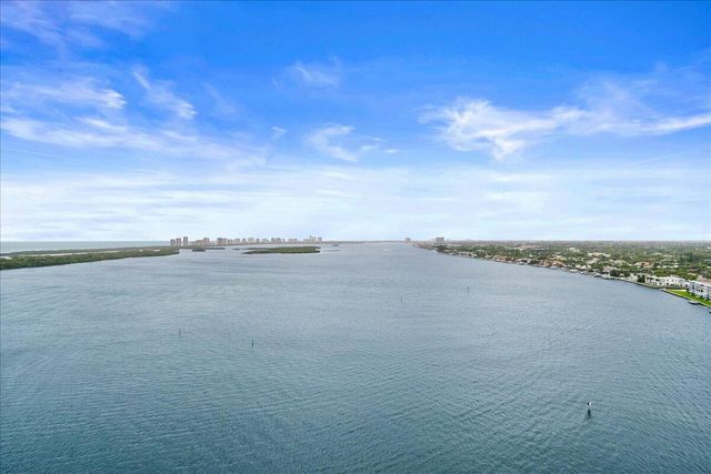100 Lakeshore Drive 1955, North Palm Beach, FL 33408