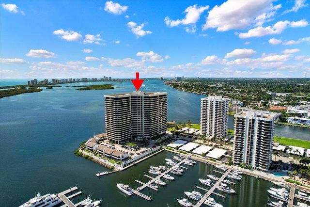 100 Lakeshore Drive 1955, North Palm Beach, FL 33408