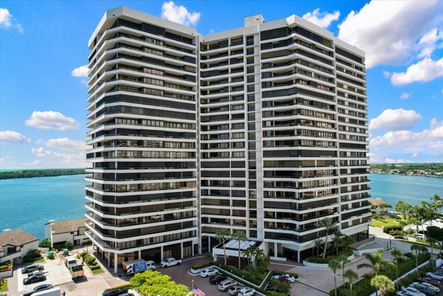 100 Lakeshore Drive 1955, North Palm Beach, FL 33408