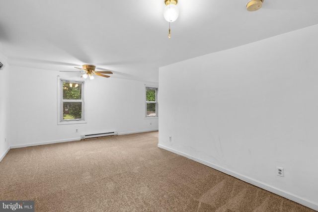 810 KNOXVILLE RD, Knoxville, MD 21758