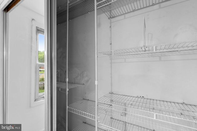 810 KNOXVILLE RD, Knoxville, MD 21758