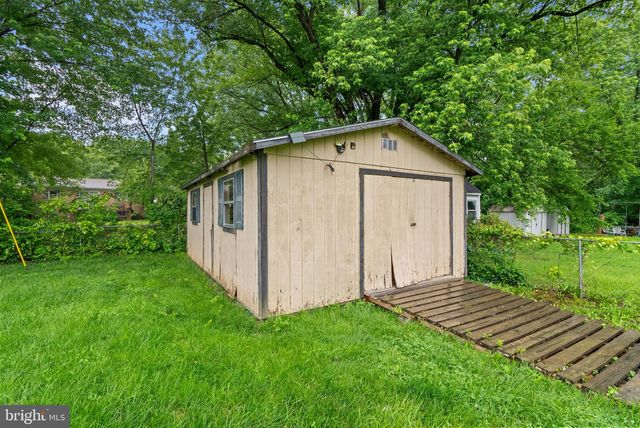 810 KNOXVILLE RD, Knoxville, MD 21758