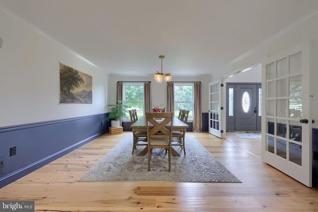 2445 WATER VALLEY RD, Lancaster, PA 17603