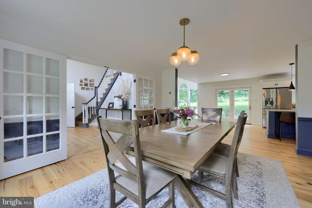 2445 WATER VALLEY RD, Lancaster, PA 17603