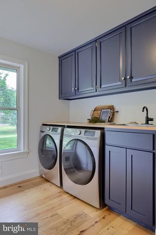 2445 WATER VALLEY RD, Lancaster, PA 17603