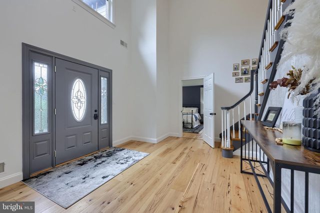 2445 WATER VALLEY RD, Lancaster, PA 17603