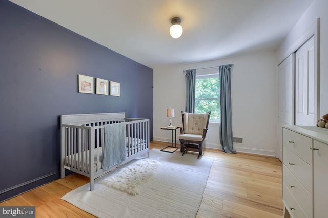 2445 WATER VALLEY RD, Lancaster, PA 17603