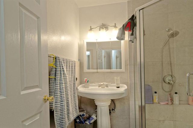 558 Lassen Street, Los Altos, CA 94022