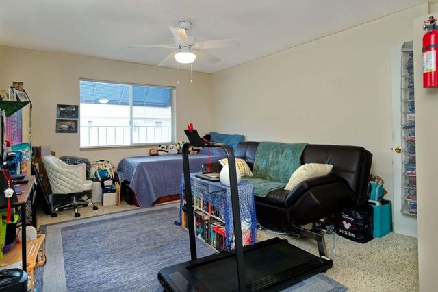 558 Lassen Street, Los Altos, CA 94022