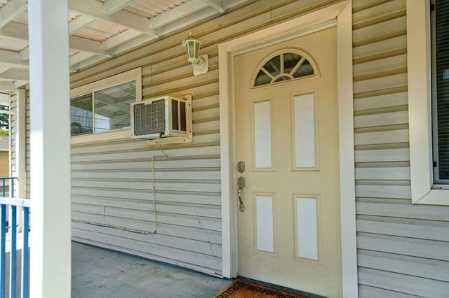 558 Lassen Street, Los Altos, CA 94022