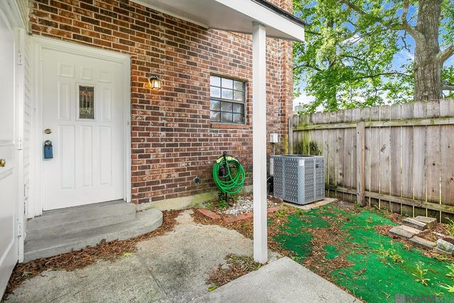 4448 Stumberg Ln, Baton Rouge, LA 70816