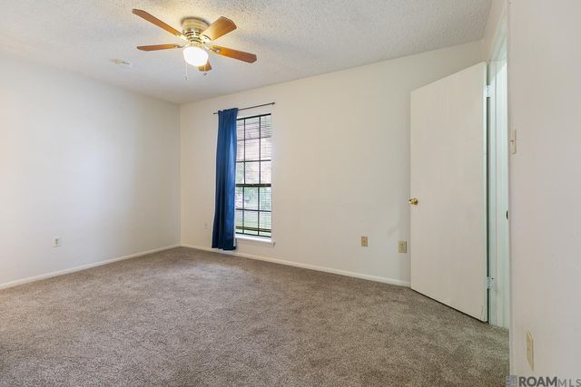 4448 Stumberg Ln, Baton Rouge, LA 70816