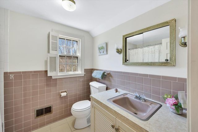 55 South Street, East Dennis, MA 02641