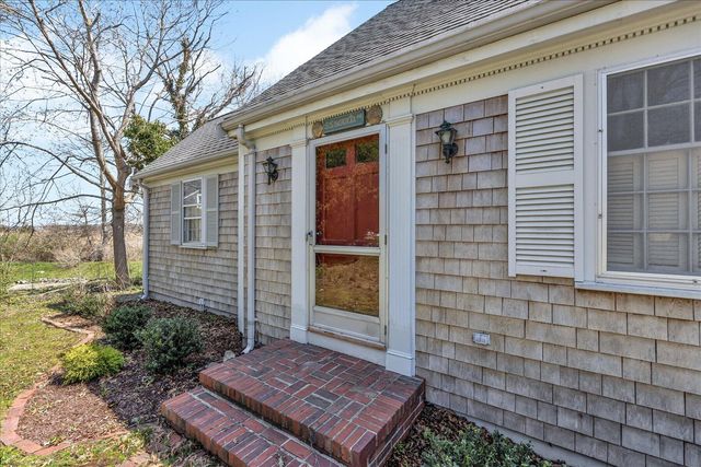 55 South Street, East Dennis, MA 02641