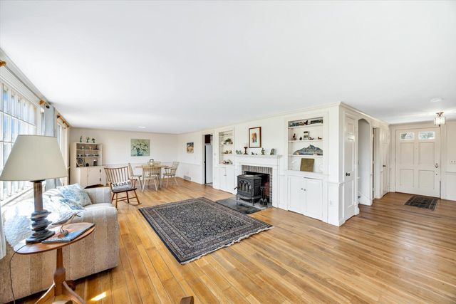 55 South Street, East Dennis, MA 02641