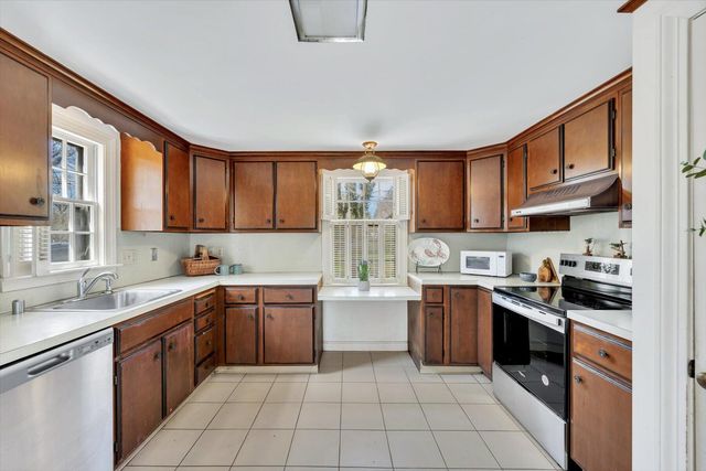 55 South Street, East Dennis, MA 02641