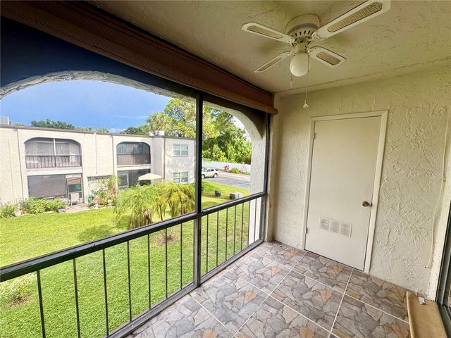 7701 STARKEY ROAD 638, Seminole, FL 33777