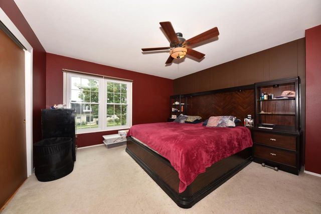 4001 W Cherrywood LANE, Brown Deer, WI 53209