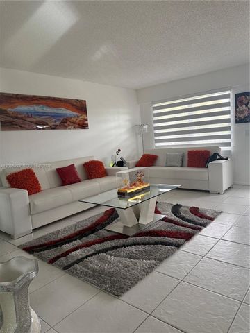 13255 SW 7th Ct 406D, Pembroke Pines, FL 33027