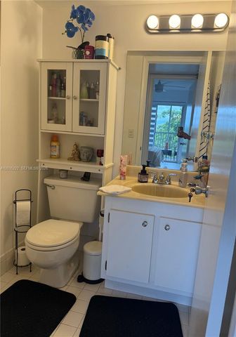 13255 SW 7th Ct 406D, Pembroke Pines, FL 33027