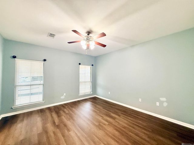 40312 Crestridge Dr, Gonzales, LA 70737