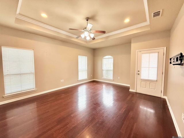 40312 Crestridge Dr, Gonzales, LA 70737