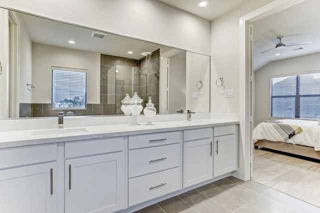 806 Sienna Palm Lane, Houston, TX 77008