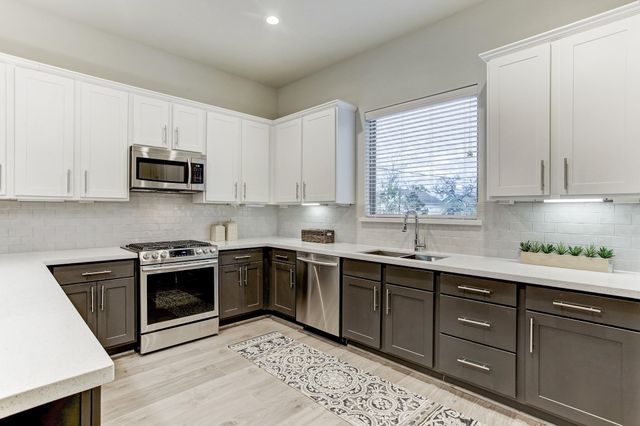 806 Sienna Palm Lane, Houston, TX 77008