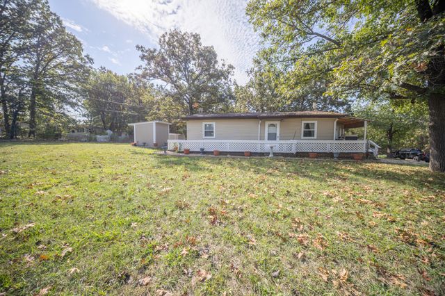 21017 Kenwood Hills Road, Hermitage, MO 65668