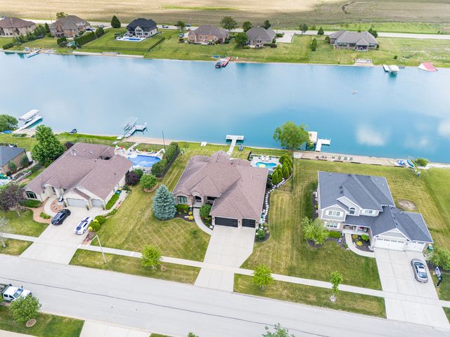 24135 S Bay To Bay Boulevard, Manhattan, IL 60442