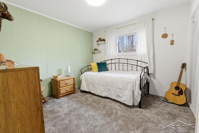 547 W Peterson Drive, Sanford, MI 48657