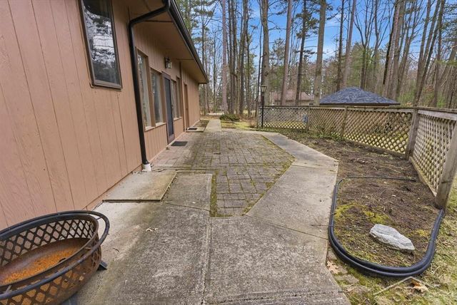 547 W Peterson Drive, Sanford, MI 48657