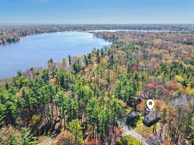 547 W Peterson Drive, Sanford, MI 48657