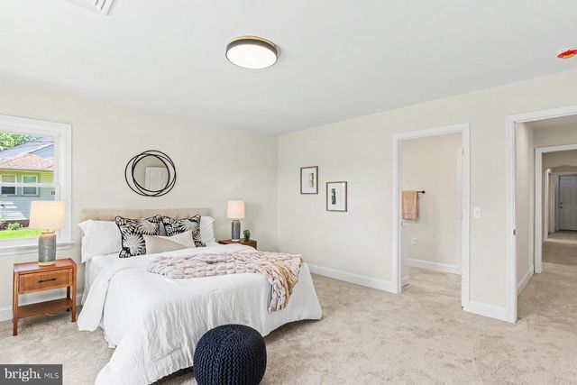 215 MILLERSVILLE RD, Lancaster, PA 17603