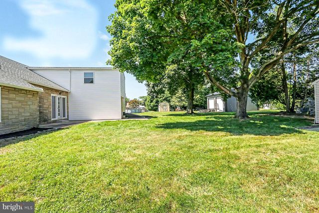 215 MILLERSVILLE RD, Lancaster, PA 17603