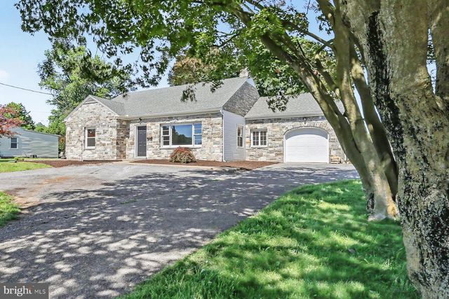 215 MILLERSVILLE RD, Lancaster, PA 17603