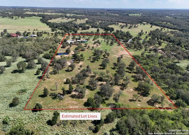 1951 Dowdy Rd, Seguin, TX 78155