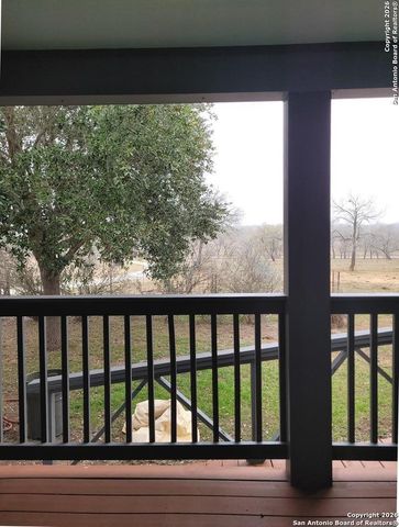 1951 Dowdy Rd, Seguin, TX 78155