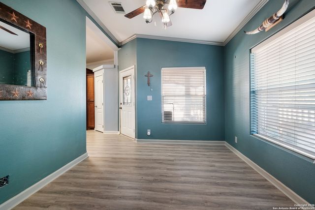 1951 Dowdy Rd, Seguin, TX 78155