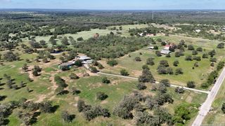 1951 Dowdy Rd, Seguin, TX 78155