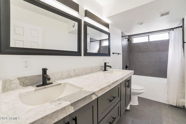 5601 E Paradise Lane, Scottsdale, AZ 85254