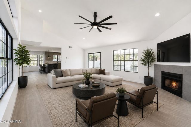 5601 E Paradise Lane, Scottsdale, AZ 85254